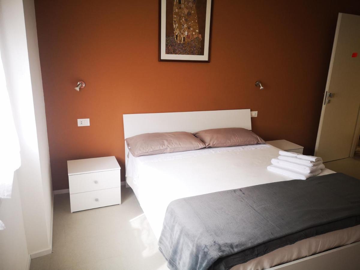 Il Giardino Di Anna - Charming Rooms In Cagliari Exterior photo