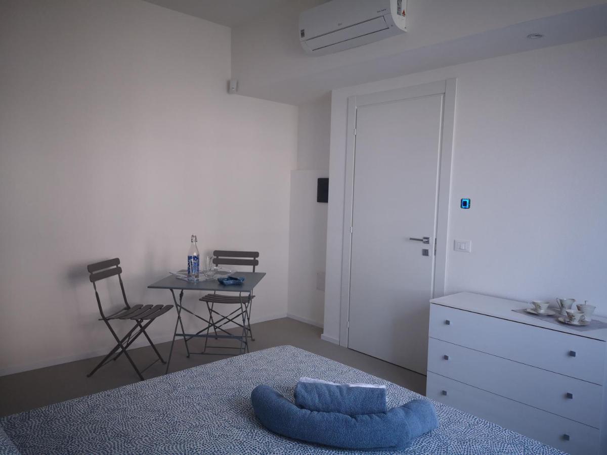 Il Giardino Di Anna - Charming Rooms In Cagliari Exterior photo
