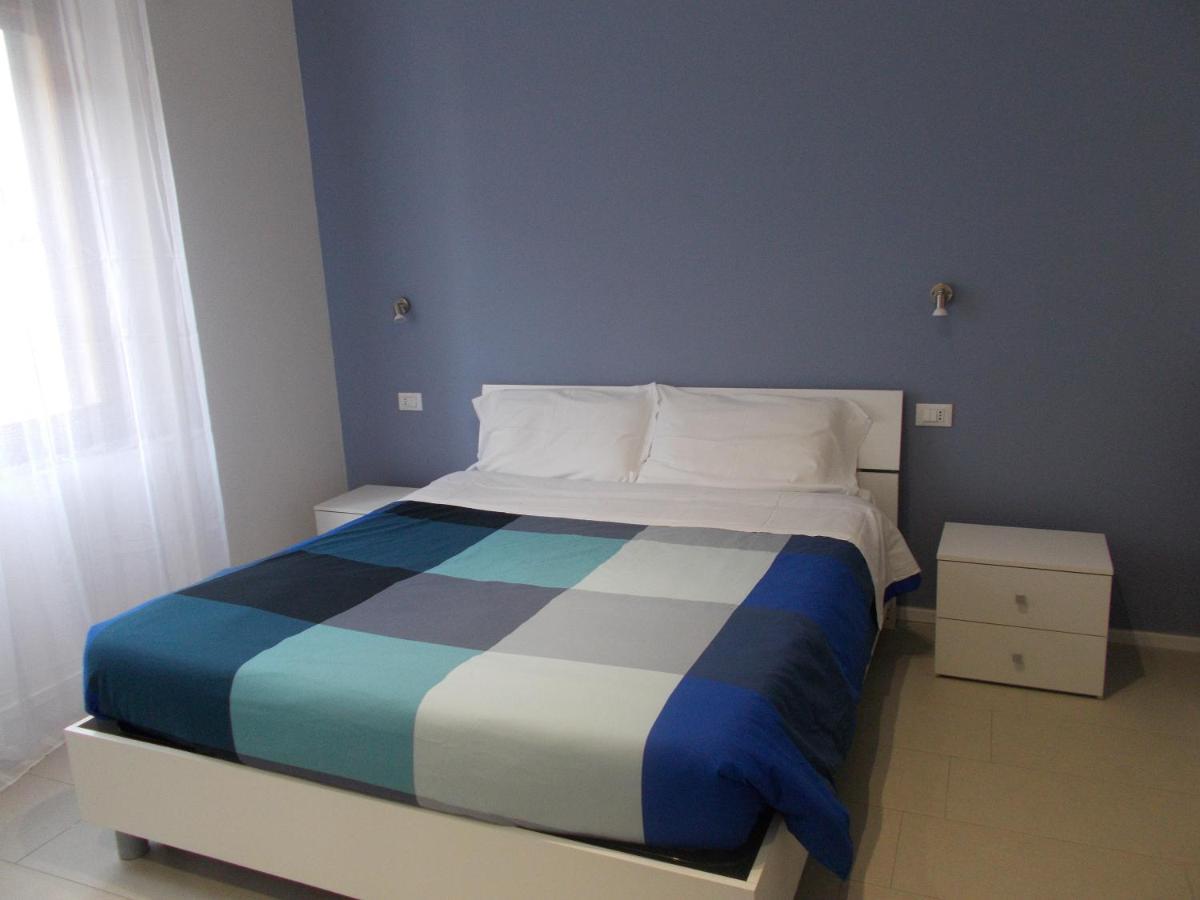 Il Giardino Di Anna - Charming Rooms In Cagliari Exterior photo